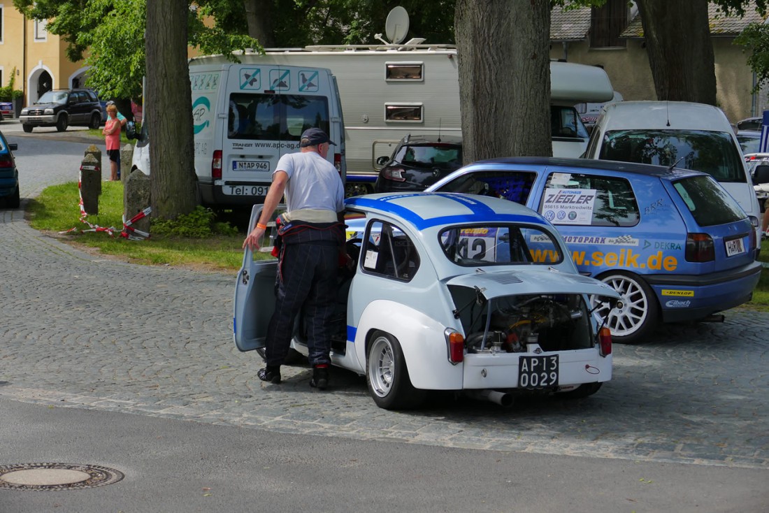 Foto: Martin Zehrer - Friedenfelser Berg-Classic... Prinz, Käfer, steyr daimler puch, bmw, vw, audi, opel und noch viele andere Fahrzeughersteller erklommen am 13. und 14. Juni 2015 mit entspr 