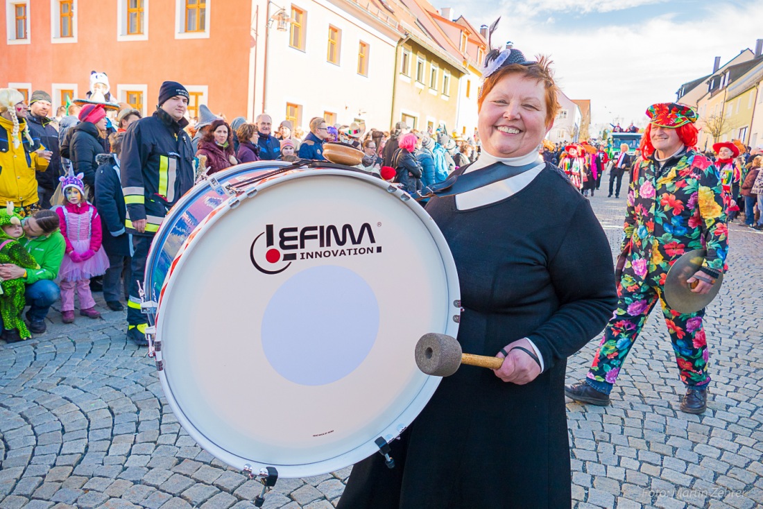 Foto: Martin Zehrer - Fasching in Waldeck 2017... viele Narren, lustiges Volk und Hammer-Wetter :-) 