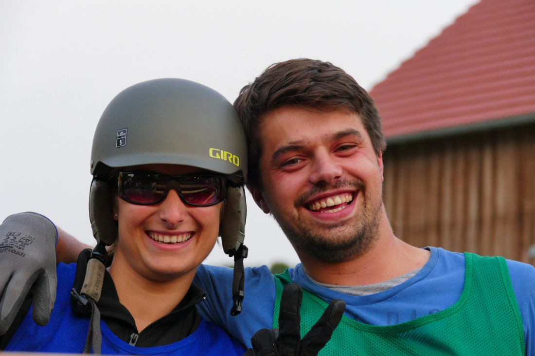 Foto: Martin Zehrer - Genial - Die legendären Bobbycar Meisterschaft in Preißach. <br />
"Den of Vice" veranstaltete heute das 3. Bobbycar-Rennen durch die Ortschaft Preißach. <br />
Zig Starter rasten  