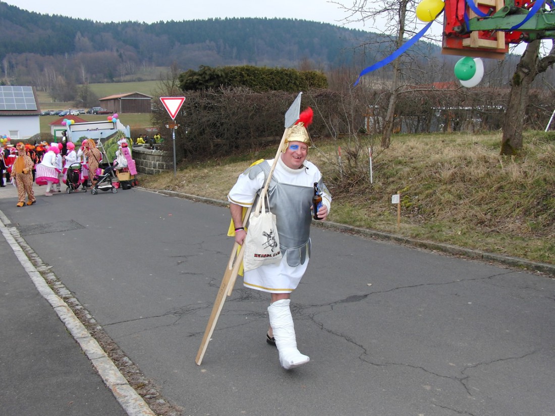 Foto: Martin Zehrer - Es geht so dahin - Gesehen auf dem waldecker Faschingszug  