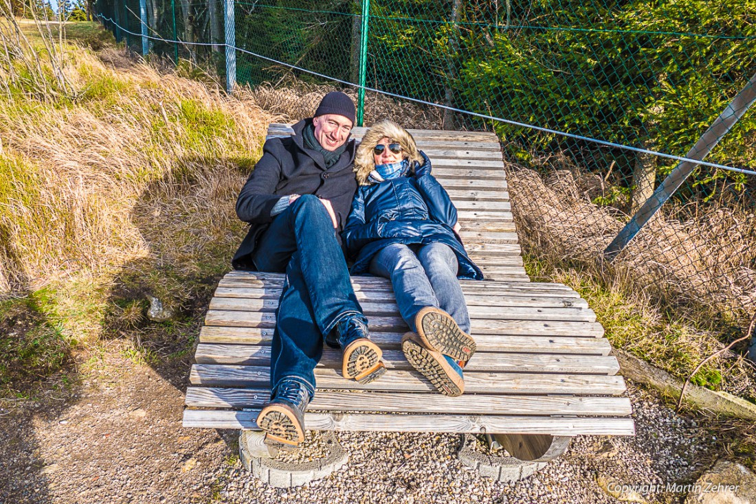 Foto: Martin Zehrer - Fast wie im Sommer, nur etwas dicker gekleidet ;-) Sonnenbad auf dem Ochsenkopf am 27. Dezember 2015 