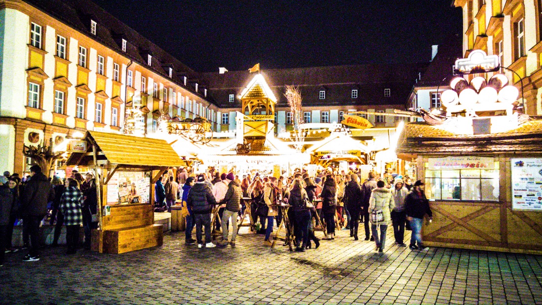 Foto: Martin Zehrer - Winter-Dorf in Bayreuth...<br />
<br />
Bald ist Weihnachten... 