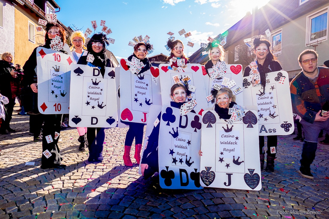 Foto: Martin Zehrer - Fasching in Waldeck 2017... viele Narren, lustiges Volk und Hammer-Wetter :-)  