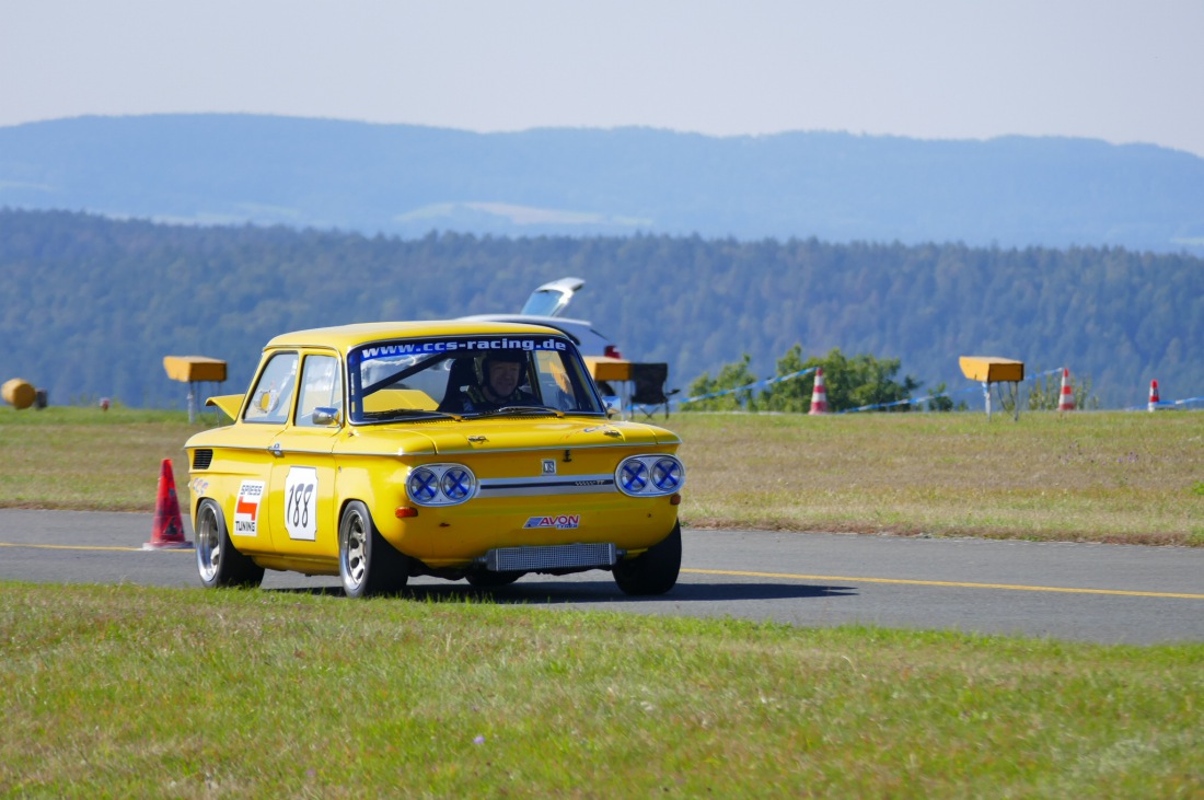 Foto: Martin Zehrer - NSU Prinz - Gelb und verdammt schnell!<br />
<br />
Flugplatz-Slalom des MSC-Sophiental. Bestes Wetter, top Teilnehmer, fairer Motorsport Nähe Bindlach! 