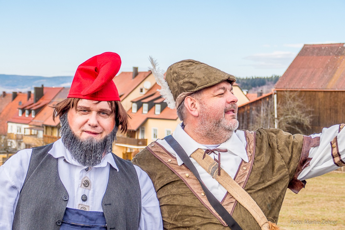 Foto: Martin Zehrer - Fasching in Waldeck 2017... viele Narren, lustiges Volk und Hammer-Wetter :-) 