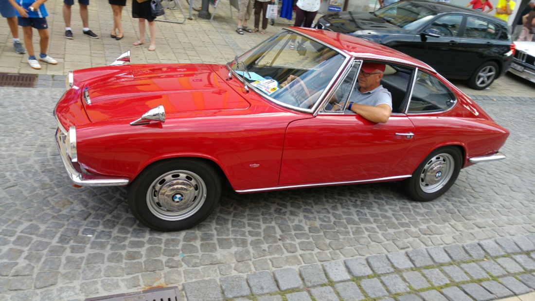 Foto: Martin Zehrer - Ein BMW1600 GT, gesehen bei der Pldtimer-Rundfahrt in Marktredwitz 