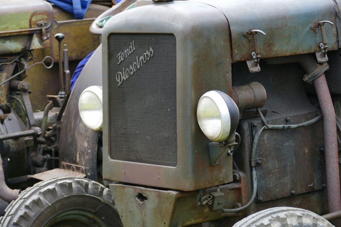 Foto: Martin Zehrer - Traktortreffen 2016 in Oberwappenöst<br />
Trotz Regen am Vormittag kamen an diesem Sonntag ca. 120 Oldtimer-Bulldogs und unzählige Besucher. Zum Mittag hin klarte das Wetter  