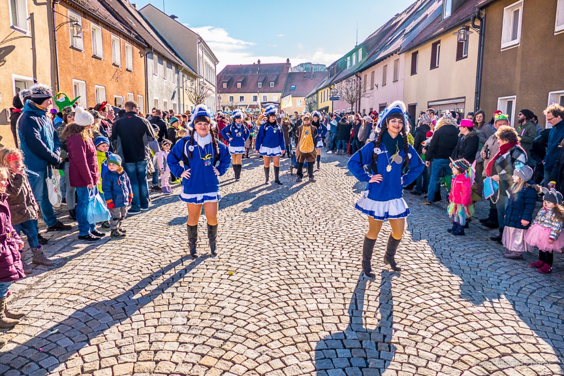 Foto: Martin Zehrer - Fasching in Waldeck 2017... viele Narren, lustiges Volk und Hammer-Wetter :-) 