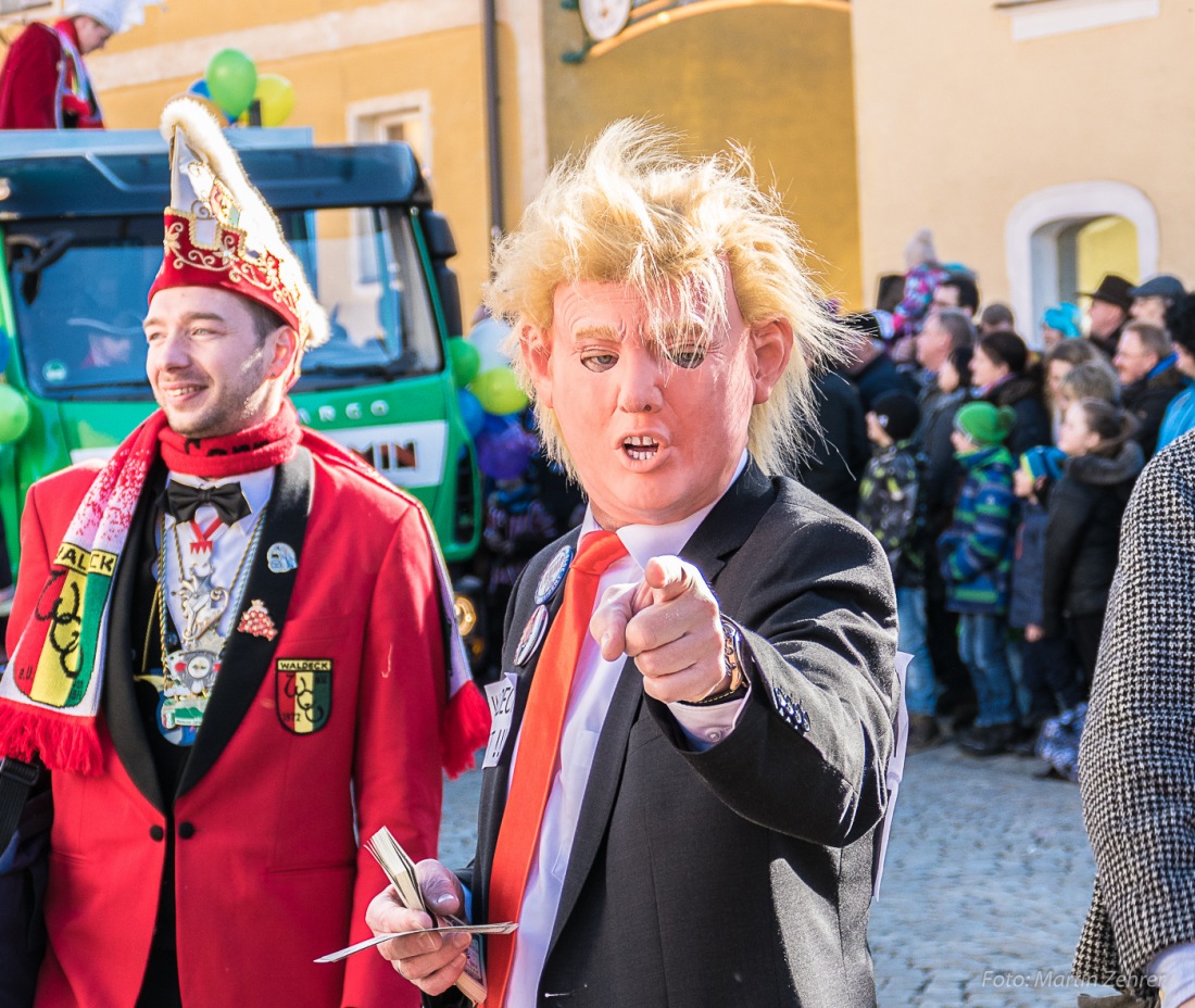 Foto: Martin Zehrer - Fasching in Waldeck 2017... viele Narren, lustiges Volk und Hammer-Wetter :-) 