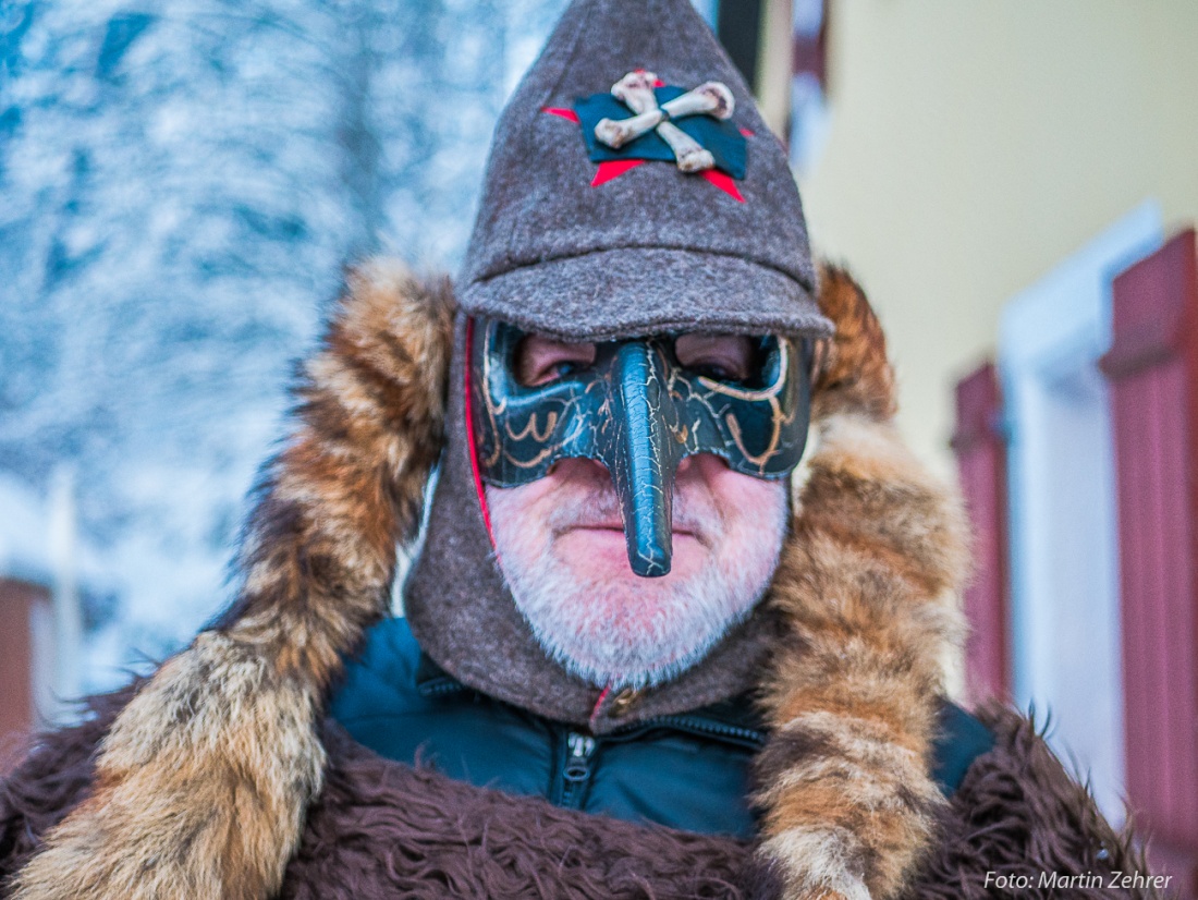 Foto: Martin Zehrer - Ein Wilder, getroffen bei der Rauhnacht auf der Glasschleif Nähe Pullenreuth... 