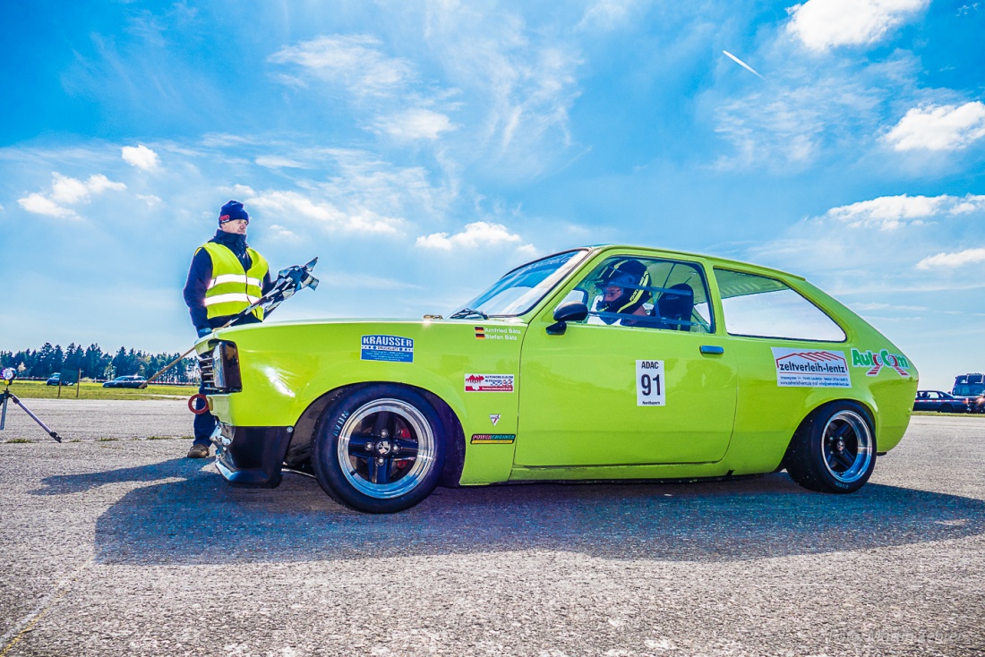 Foto: Martin Zehrer - Gleich geht die Kurvenjagt los... Ein Opel Kadett C City vorm Start... 