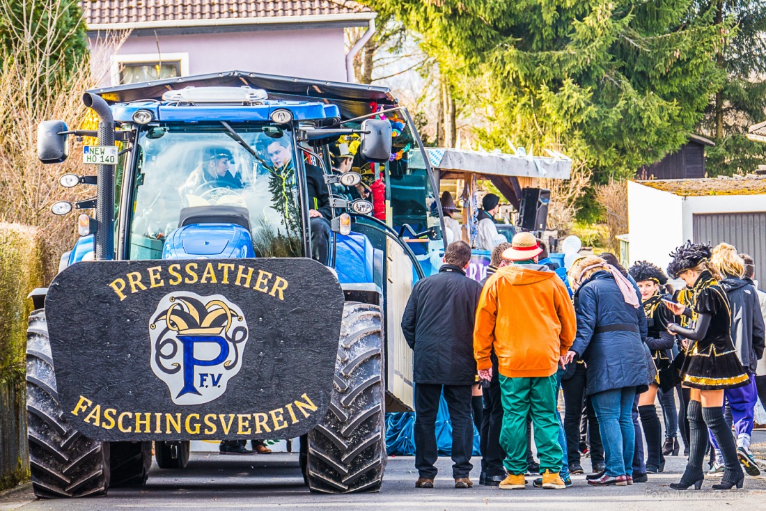 Foto: Martin Zehrer - Fasching in Waldeck 2017... viele Narren, lustiges Volk und Hammer-Wetter :-) 