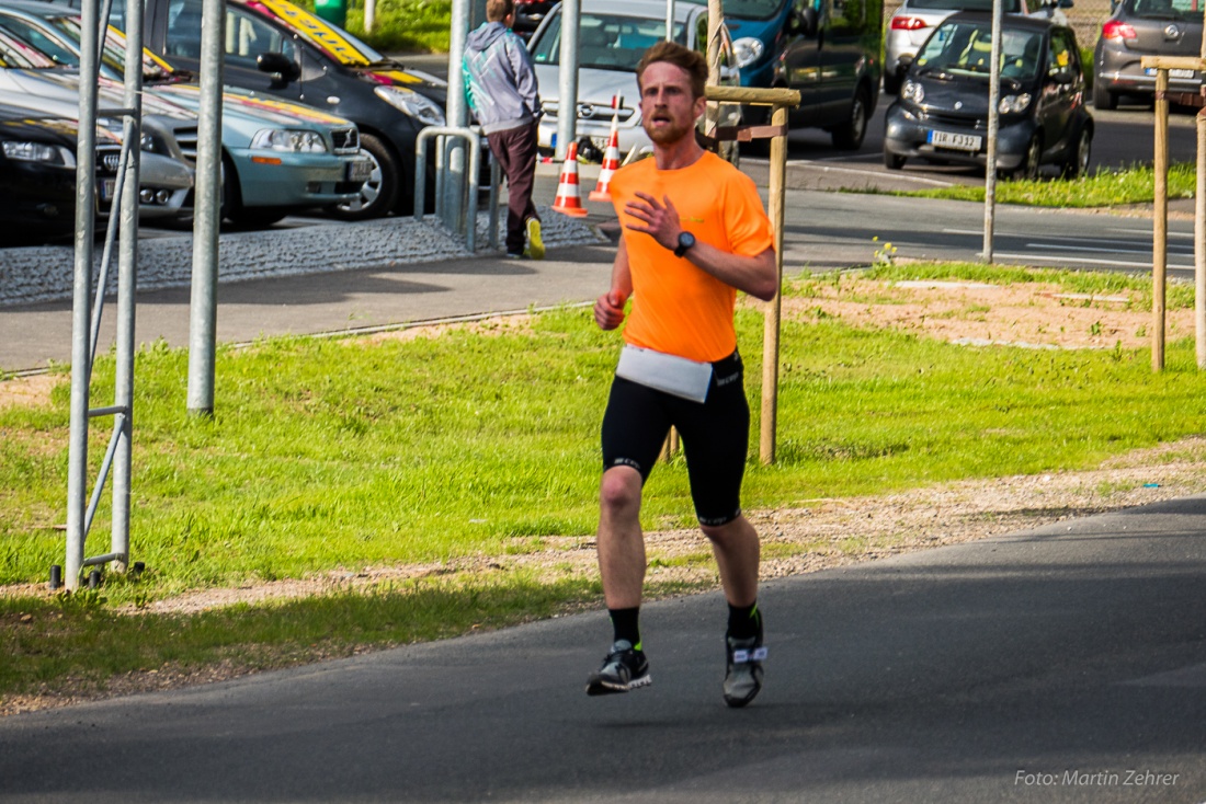 Foto: Martin Zehrer - Nofi-Lauf 2017: Start am Stadtplatz und Ziel beim Siemens... 5,9 Kilometer durch Kemnath und rund herum. Mehr als 8000 Teilnehmer fanden sich in Kemnath zusammen um die S 