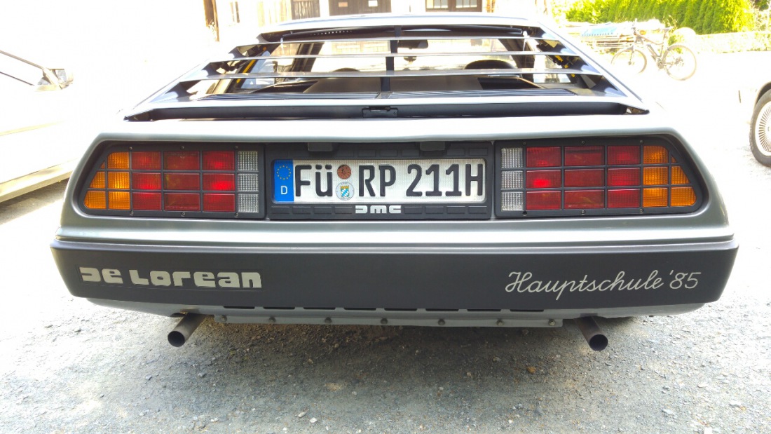 Foto: Martin Zehrer - DeLorean - Fahrer mit Hauptschulabschluß 1985 ;-)<br />
<br />
Gesehen auf der Radtour zum Ochsenkopf... 