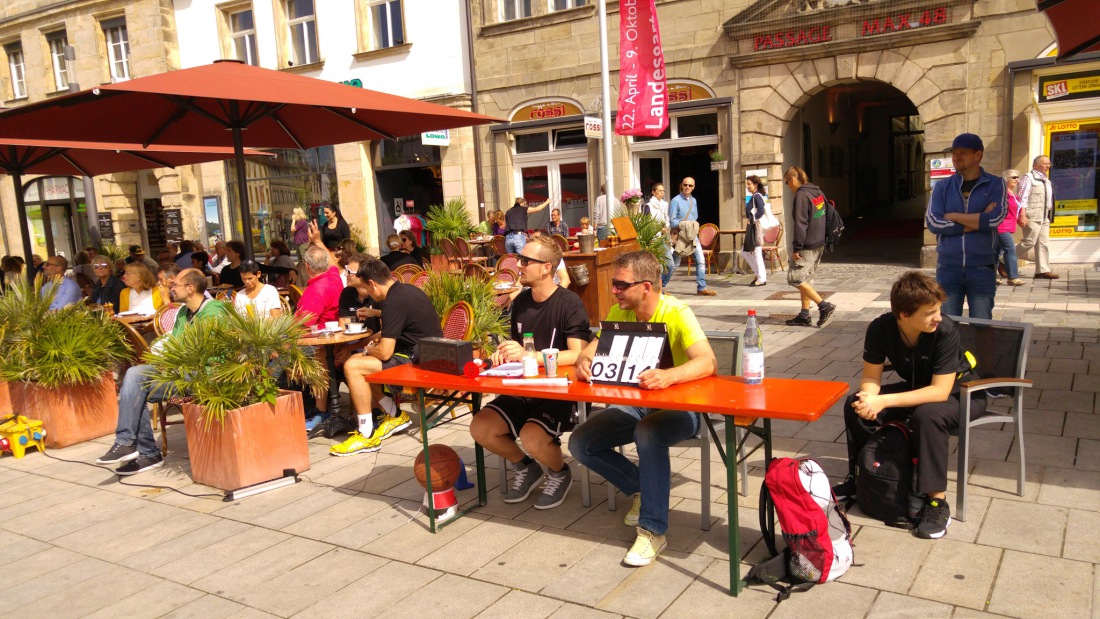 Foto: Martin Zehrer - Samstag, 13. August 2016 - Bayreuther Stadtmeisterschaft in Basketball wird zur Innen-Stadt-Meisterschaft ;-) 