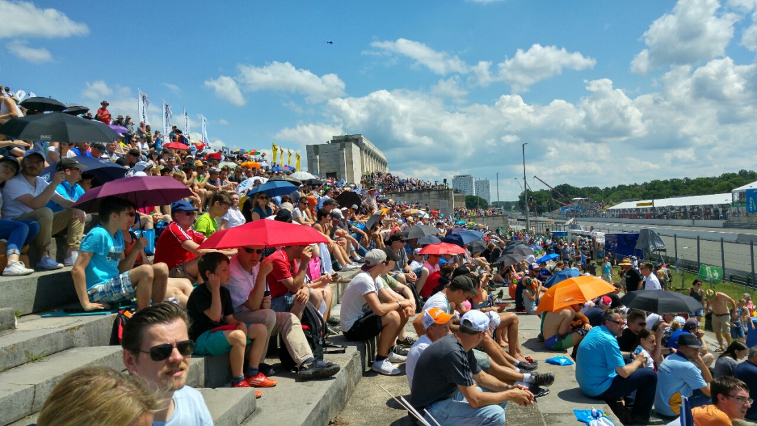 Foto: Martin Zehrer - DTM-Wochenende in Nürnberg<br />
- Was für ein geiles Wetter am Norisring! 