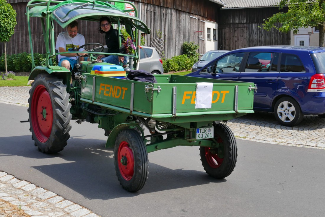 Foto: Martin Zehrer - Praktisch. Vielseitig verwendbar. Ein Fendt Geräteträger in Oberwappenöst. 