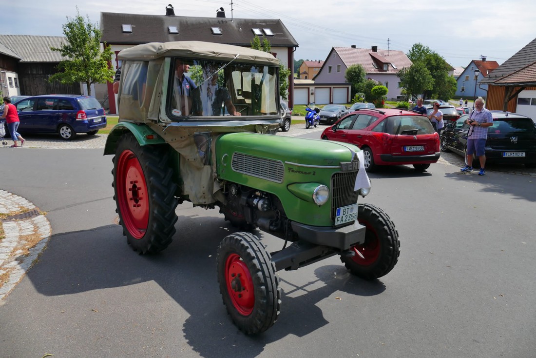 Foto: Martin Zehrer - Ein schöner, runder Fendt Farmer auf dem Bulldogtreffen der Freiwilligen Feuerwehr in Oberwappenöst 