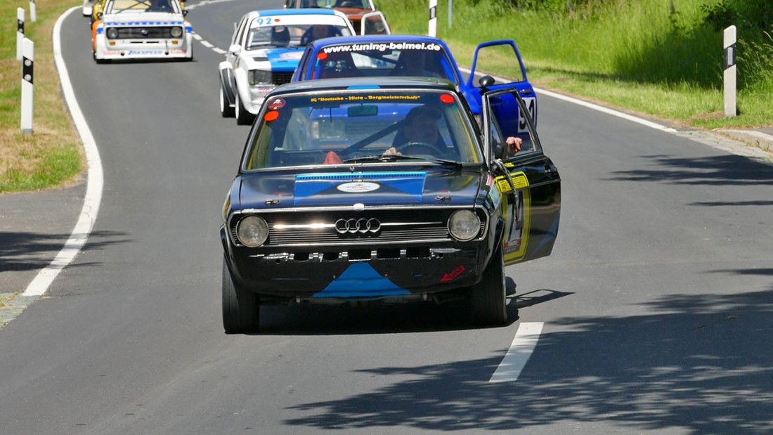 Foto: Martin Zehrer - Urgestein der Rennsport-Szene.. Hans-Anton König. Gewinner zahlreicher Rallys, der Schrecken aller Berge und Besitzer der Weltbekannten Tankstelle in Speichersdorf ;-) Ni 