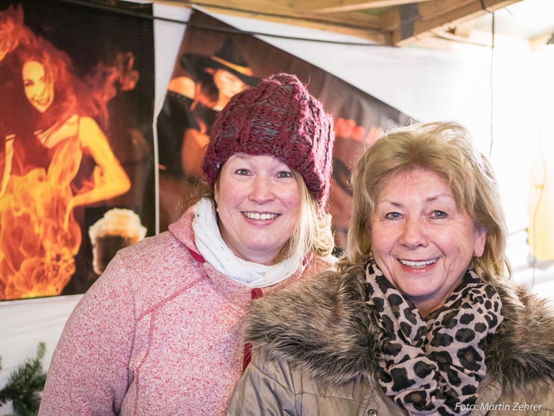 Foto: Martin Zehrer - Patenkind und Patin... :-)<br />
<br />
Candle-Light-Shopping 2017 in Kemnath 