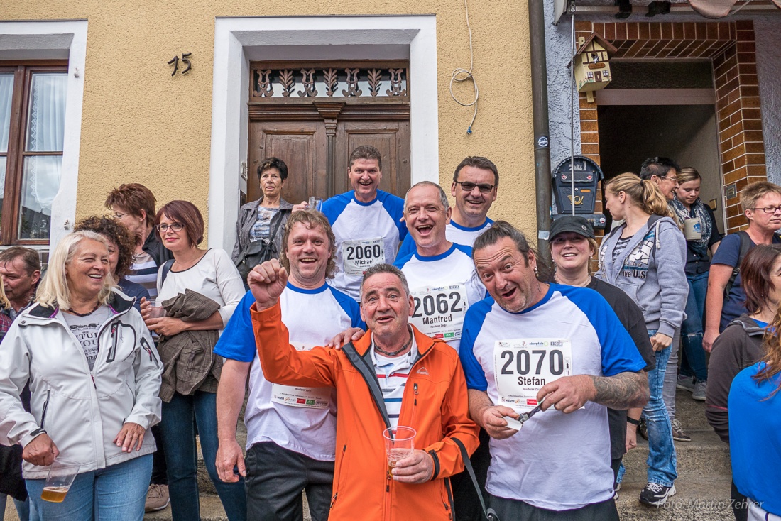 Foto: Martin Zehrer - Houderer-Zoigl-Sportabteilung ;-)<br />
<br />
Nofi-Lauf 2017: Start am Stadtplatz und Ziel beim Siemens... 5,9 Kilometer durch Kemnath und rund herum. Mehr als 8000 Teilnehmer fan 