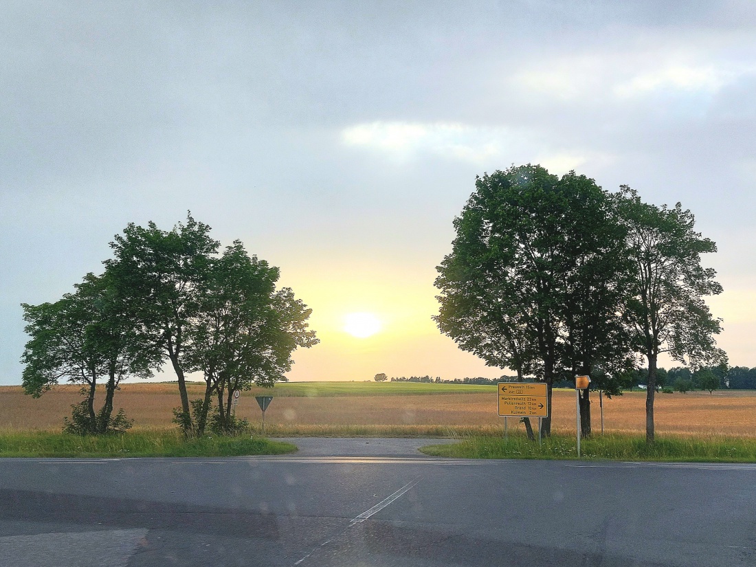 Foto: Martin Zehrer - 29. Juni 2024 um 20:34 Uhr...<br />
<br />
Die Temperaturen lagen bei Kemnath am Abend immernoch <br />
 bei 28 Grad.<br />
Ein tolles Sommer-Wetter bis in die späten Stunden hinein! 