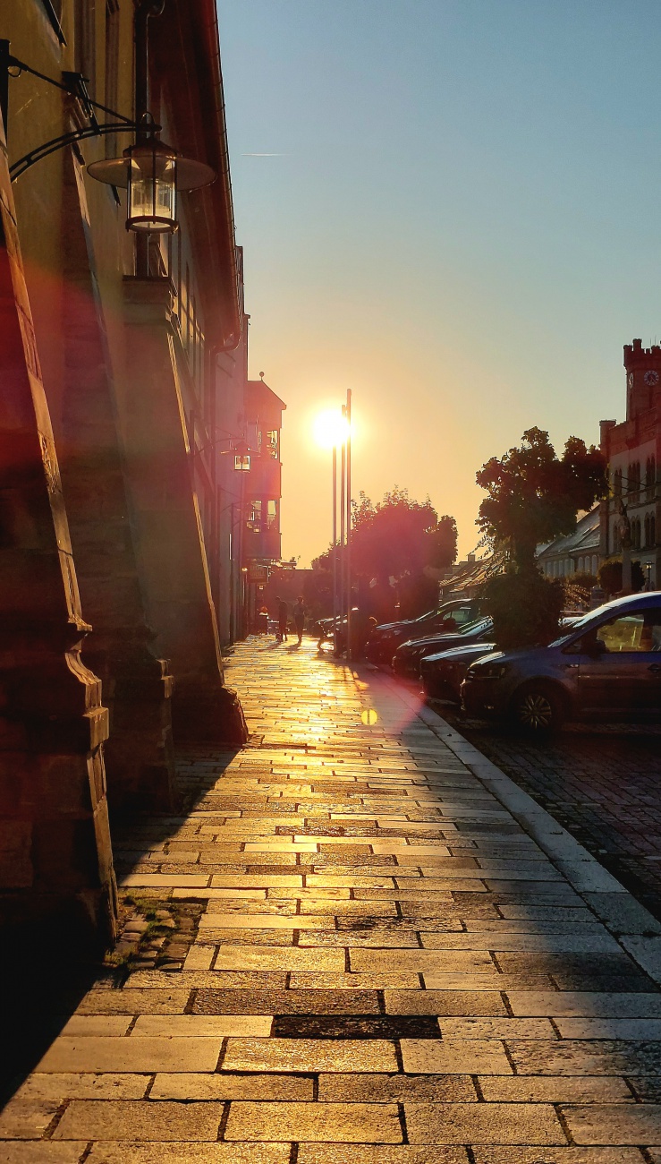 Foto: Martin Zehrer - Gehweg-Momente in Kemnath... 