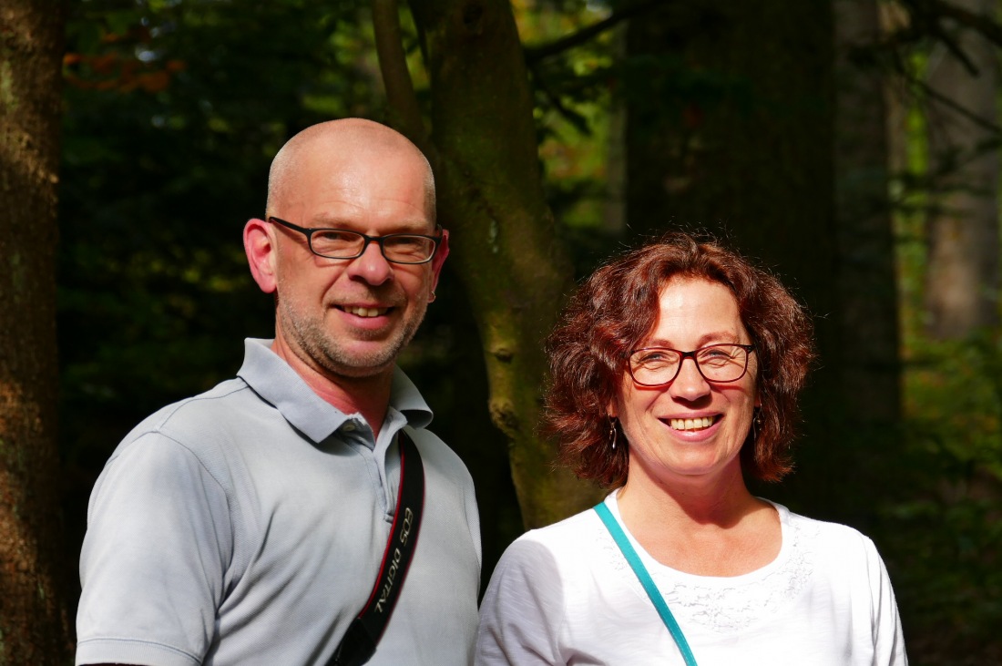 Foto: Martin Zehrer - Wandern im Steinwald<br />
<br />
Kurzer Plausch beim Wandern... 