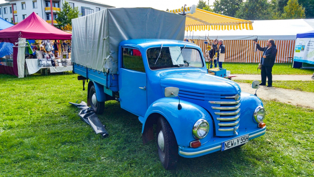 Foto: Martin Zehrer - Framo Narkas, Oldtimer, gesehen auf der Eröffnung Erlebniswochen Fisch in Kemnath am Stadtweiher. 