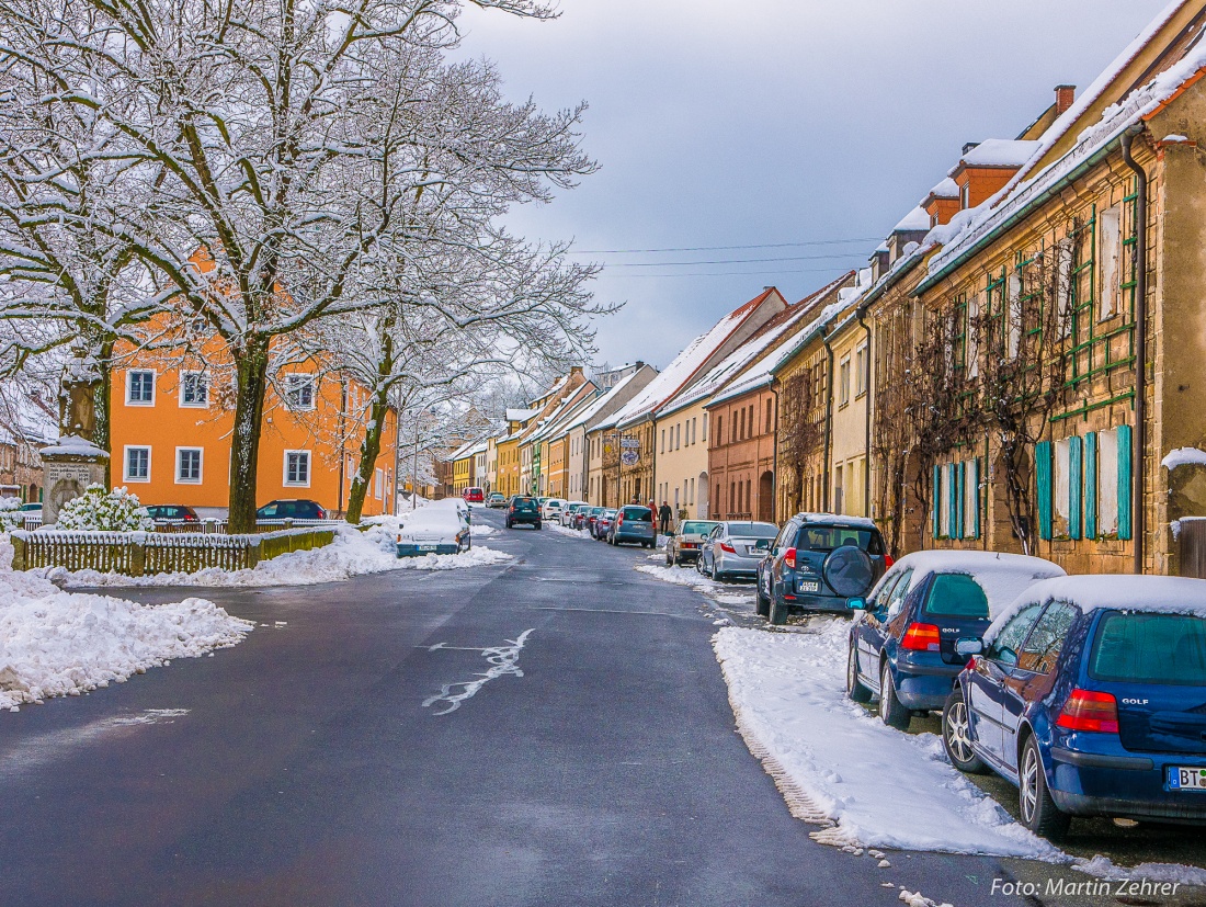 Foto: Martin Zehrer - Mitten in Neustadt am Kulm... Links ist das Radhaus zu erkennen! 