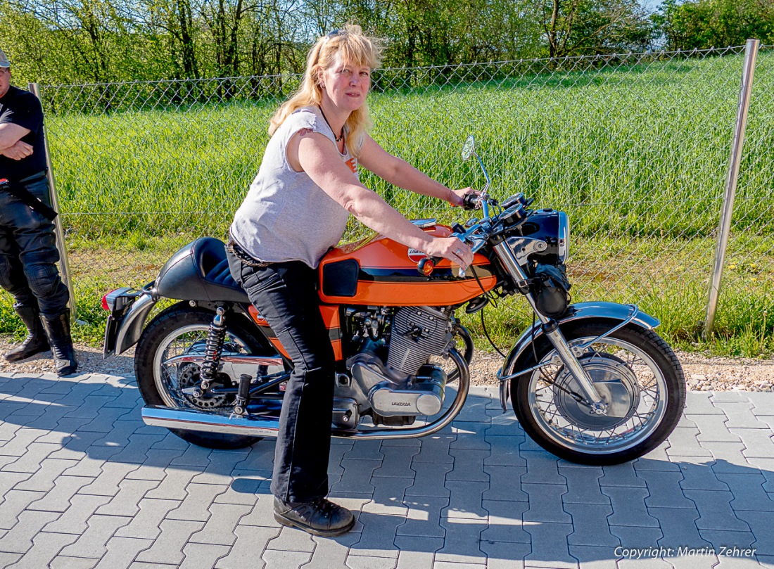 Foto: Martin Zehrer - Laverda-Treffen in der Lumperer-Hall in Trabitz. Ca. 60 Motorräder der italienischen Marke Laverda trafen sich am Wochenende vom 6. bis zum 8. Mai zum gemütlichen Beisamm 