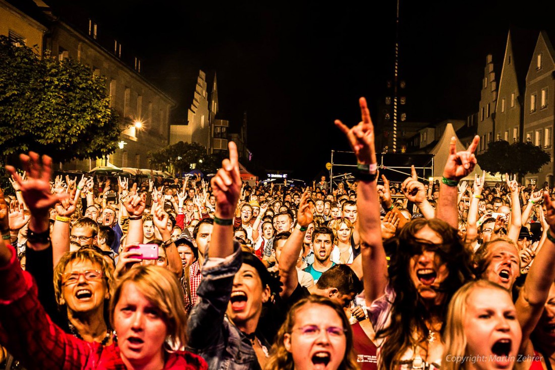 Foto: Martin Zehrer - Sie lieben den Sound der Troglauer Buam - Heavy Volxmusic 